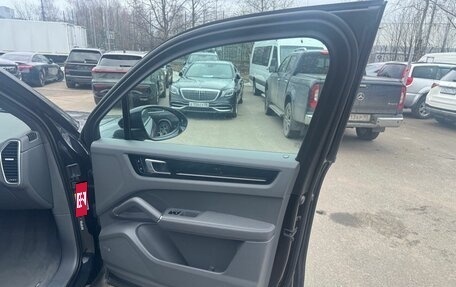 Porsche Cayenne III, 2021 год, 7 380 000 рублей, 16 фотография