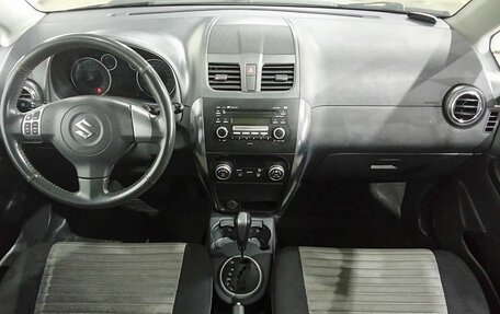 Suzuki SX4 II рестайлинг, 2010 год, 948 000 рублей, 10 фотография