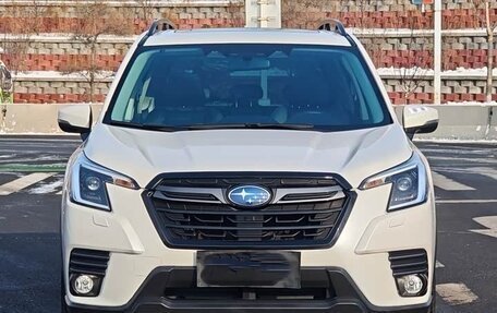 Subaru Forester, 2022 год, 3 300 000 рублей, 2 фотография