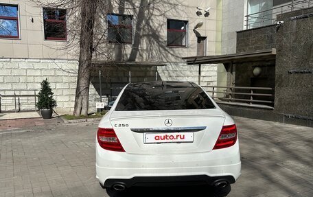 Mercedes-Benz C-Класс, 2011 год, 1 370 000 рублей, 3 фотография