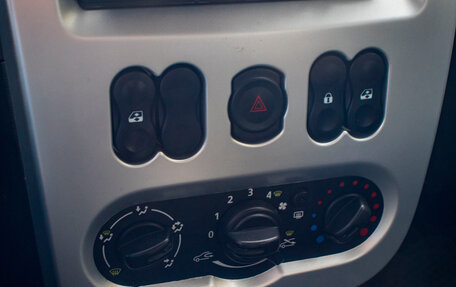 Renault Logan I, 2014 год, 459 000 рублей, 15 фотография