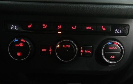 Volkswagen Tiguan I, 2015 год, 1 399 000 рублей, 16 фотография