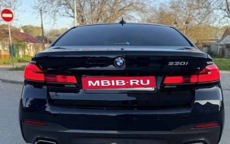 BMW 5 серия, 2023 год, 5 870 000 рублей, 4 фотография