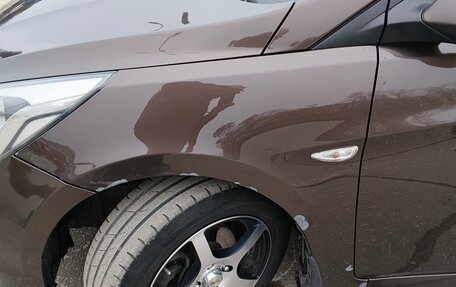 Hyundai Solaris II рестайлинг, 2015 год, 800 000 рублей, 26 фотография