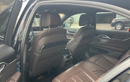 BMW 7 серия, 2019 год, 4 700 000 рублей, 8 фотография