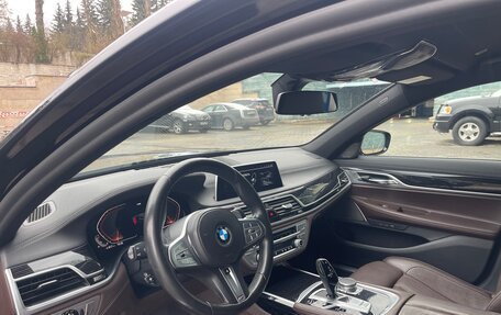 BMW 7 серия, 2019 год, 4 700 000 рублей, 6 фотография