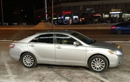 Toyota Camry, 2006 год, 750 000 рублей, 2 фотография