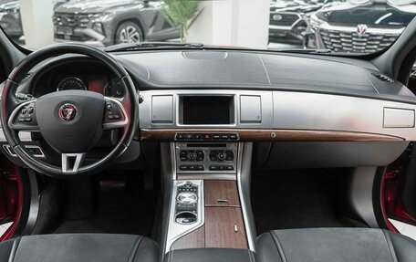 Jaguar XF I рестайлинг, 2014 год, 1 790 000 рублей, 12 фотография