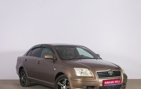 Toyota Avensis III рестайлинг, 2004 год, 699 000 рублей, 1 фотография