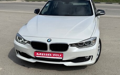 BMW 3 серия, 2014 год, 1 560 000 рублей, 4 фотография