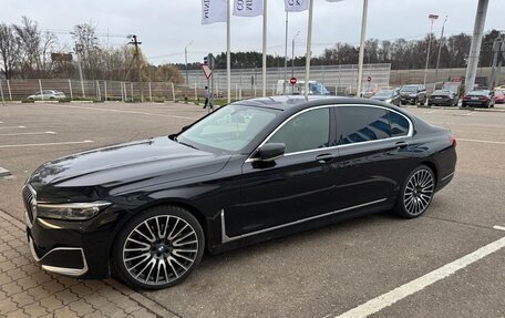 BMW 7 серия, 2019 год, 5 450 000 рублей, 3 фотография