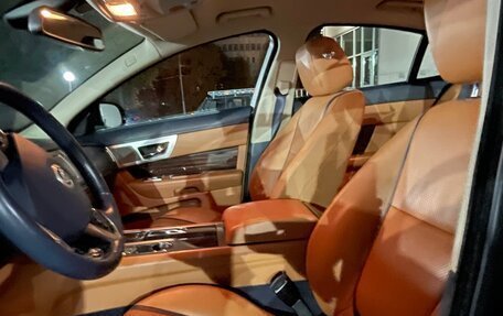 Jaguar XF I рестайлинг, 2012 год, 1 985 000 рублей, 6 фотография