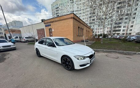 BMW 3 серия, 2011 год, 1 550 000 рублей, 4 фотография
