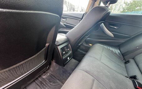 BMW 3 серия, 2011 год, 1 550 000 рублей, 14 фотография