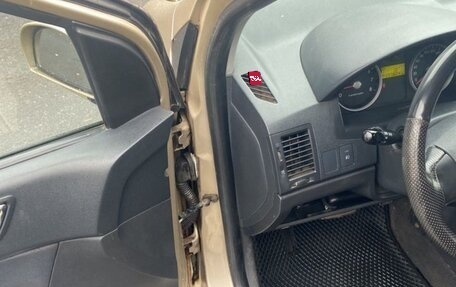 Hyundai Getz I рестайлинг, 2006 год, 530 000 рублей, 3 фотография