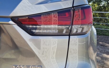 Lexus RX IV рестайлинг, 2021 год, 5 889 000 рублей, 5 фотография