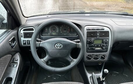 Toyota Avensis III рестайлинг, 2001 год, 185 000 рублей, 2 фотография