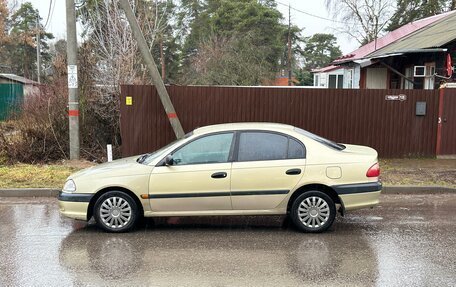 Toyota Avensis III рестайлинг, 2001 год, 185 000 рублей, 8 фотография