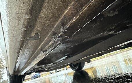 Toyota Avensis III рестайлинг, 2001 год, 185 000 рублей, 17 фотография