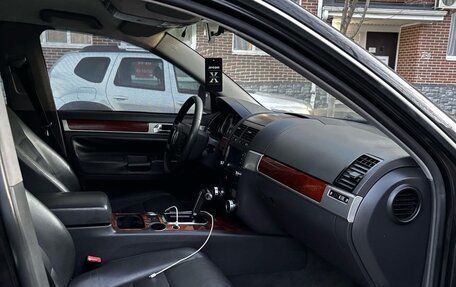 Volkswagen Touareg III, 2006 год, 900 000 рублей, 5 фотография