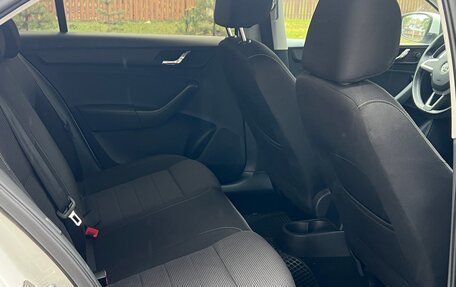 Skoda Rapid I, 2014 год, 980 000 рублей, 15 фотография