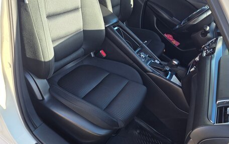 Mazda 6, 2017 год, 1 890 000 рублей, 9 фотография