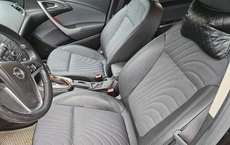 Opel Astra J, 2014 год, 770 000 рублей, 5 фотография