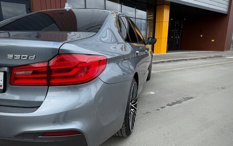 BMW 5 серия, 2018 год, 3 850 000 рублей, 16 фотография
