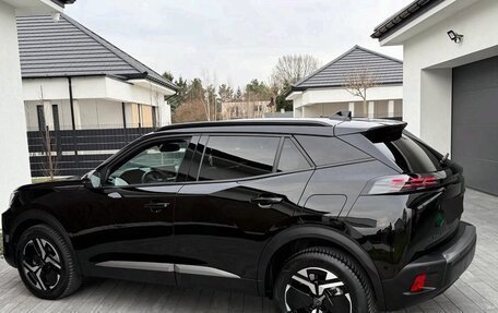 Peugeot 2008 II, 2023 год, 1 980 000 рублей, 4 фотография