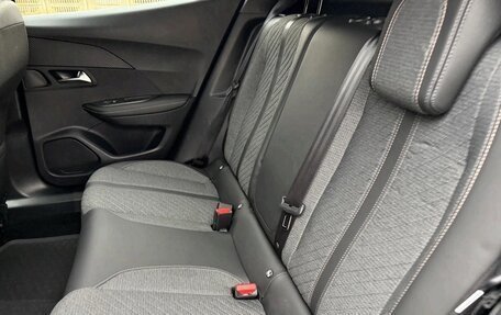 Peugeot 2008 II, 2023 год, 1 980 000 рублей, 14 фотография