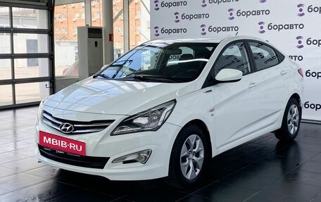 Hyundai Solaris II рестайлинг, 2014 год, 1 070 000 рублей, 2 фотография