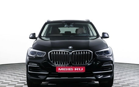 BMW X5, 2019 год, 6 390 000 рублей, 2 фотография