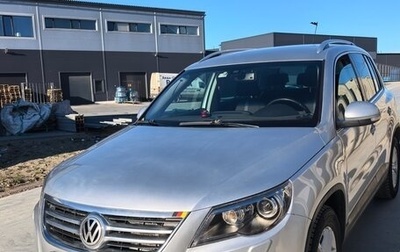 Volkswagen Tiguan I, 2010 год, 820 000 рублей, 1 фотография