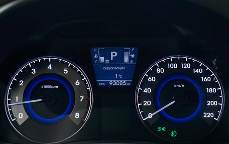 Hyundai Solaris II рестайлинг, 2014 год, 1 075 000 рублей, 13 фотография