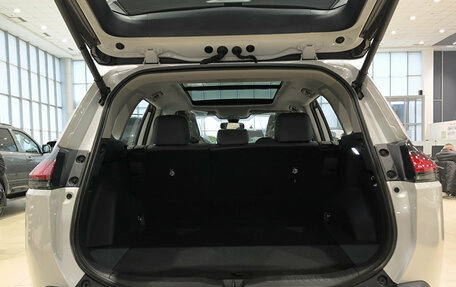 Toyota RAV4, 2025 год, 4 550 000 рублей, 10 фотография