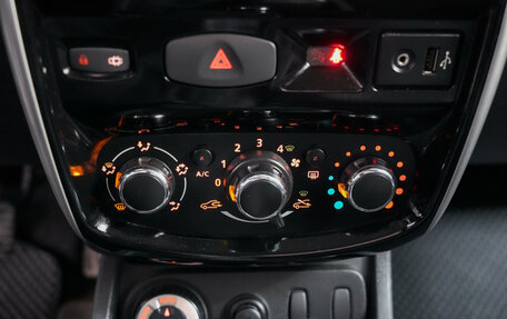 Nissan Terrano III, 2015 год, 1 191 000 рублей, 9 фотография