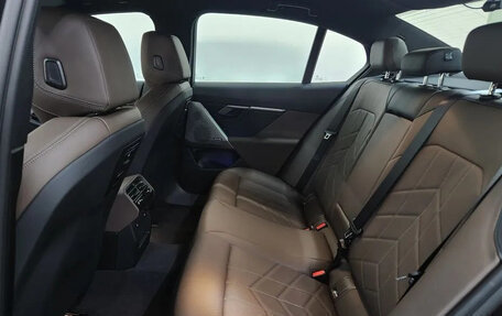 BMW 5 серия, 2025 год, 6 650 000 рублей, 12 фотография