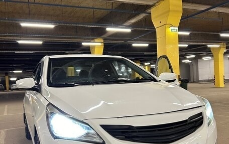 Hyundai Solaris II рестайлинг, 2015 год, 500 000 рублей, 4 фотография