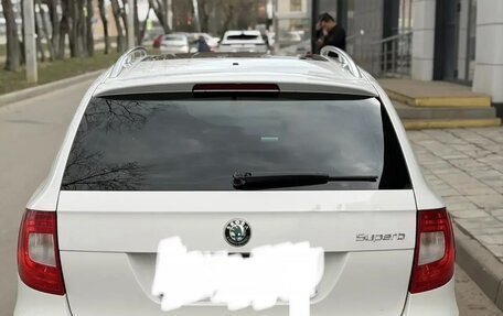 Skoda Superb III рестайлинг, 2011 год, 970 000 рублей, 9 фотография