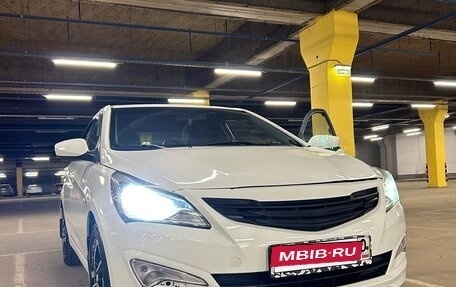 Hyundai Solaris II рестайлинг, 2015 год, 500 000 рублей, 5 фотография