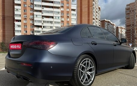 Mercedes-Benz E-Класс, 2020 год, 5 200 000 рублей, 10 фотография