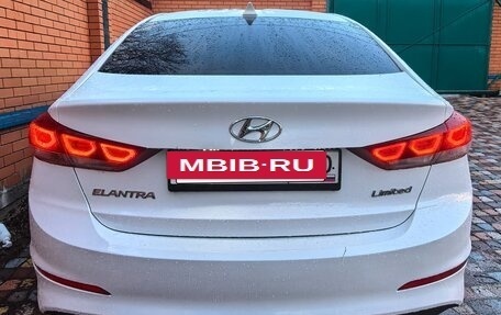 Hyundai Elantra VI рестайлинг, 2016 год, 1 650 000 рублей, 21 фотография