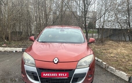 Renault Megane III, 2010 год, 600 000 рублей, 8 фотография