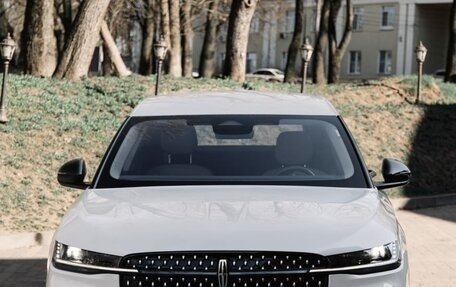 Lincoln Nautilus, 2024 год, 6 000 000 рублей, 4 фотография