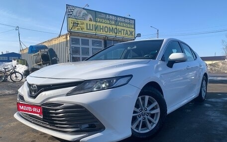 Toyota Camry, 2018 год, 2 070 000 рублей, 5 фотография