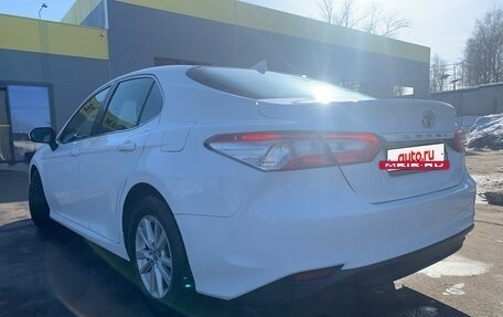 Toyota Camry, 2018 год, 2 070 000 рублей, 6 фотография