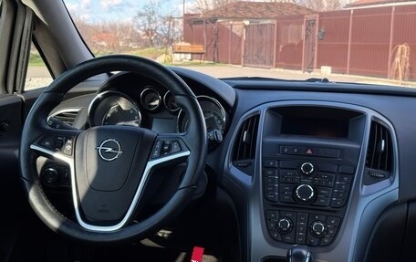 Opel Astra J, 2014 год, 790 000 рублей, 11 фотография