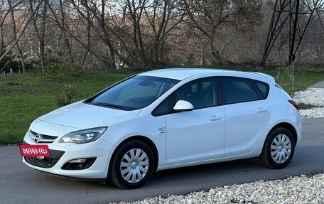 Opel Astra J, 2014 год, 790 000 рублей, 8 фотография