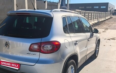 Volkswagen Tiguan I, 2010 год, 820 000 рублей, 3 фотография