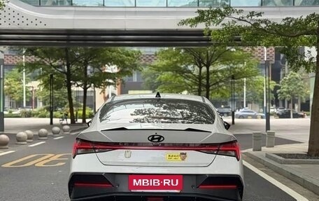 Hyundai Elantra, 2023 год, 1 700 000 рублей, 6 фотография